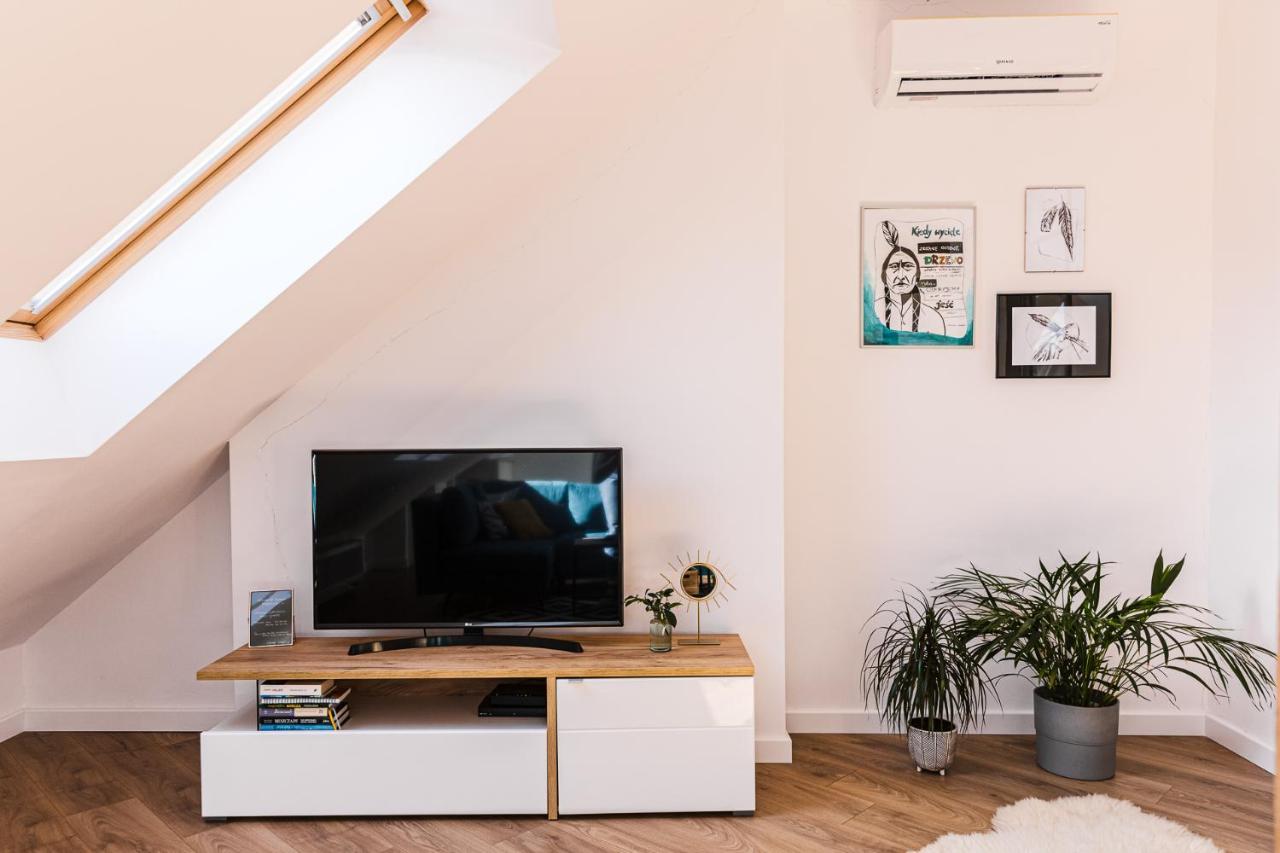 Apartament Dobre Miejsce 2 Ustrzyki Dolne Bagian luar foto